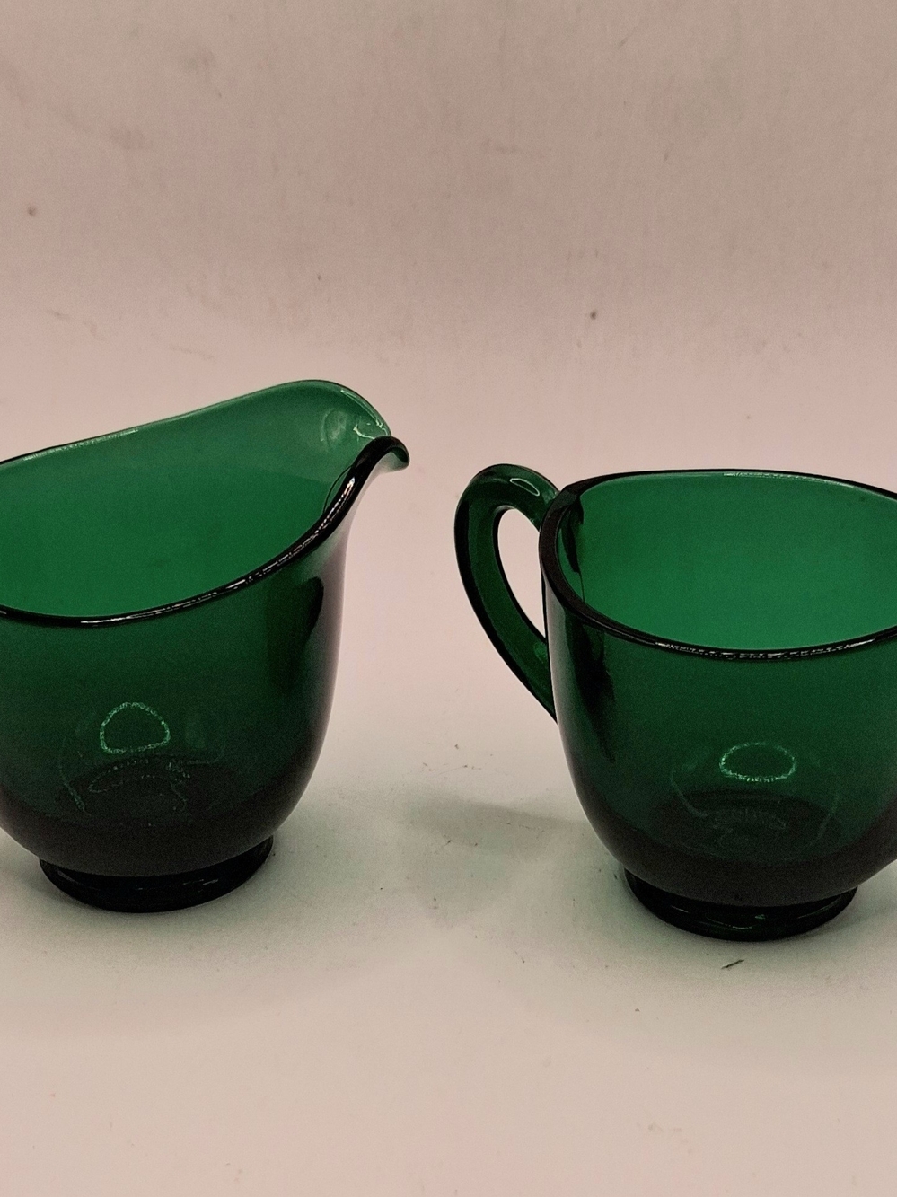 Anchor Hocking Emerald Green Creamer and Sugar Bowl Set